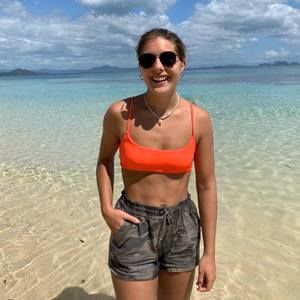 Meet your Posher, Julianne